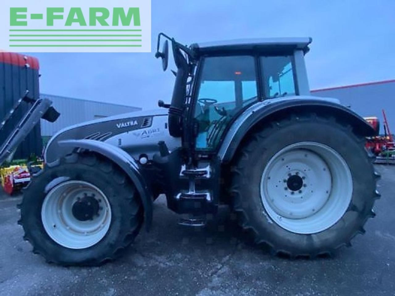 Valtra t172 hitech - Tractor: afbeelding 3 Valtra t172 hitech - Tractor: afbeelding 3