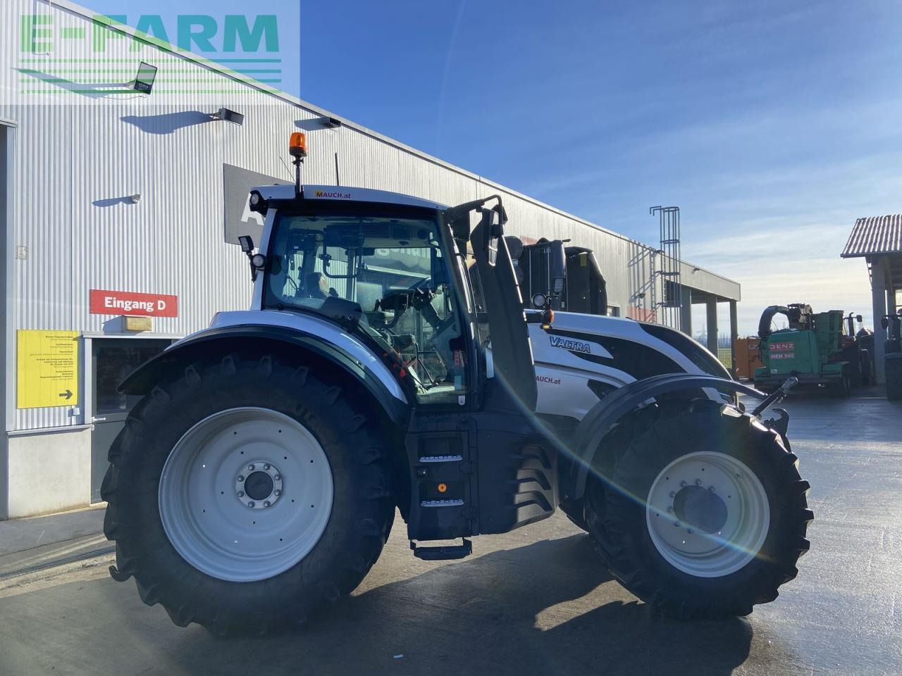 Valtra t215 direct Direct - Tractor: afbeelding 4 Valtra t215 direct Direct - Tractor: afbeelding 4