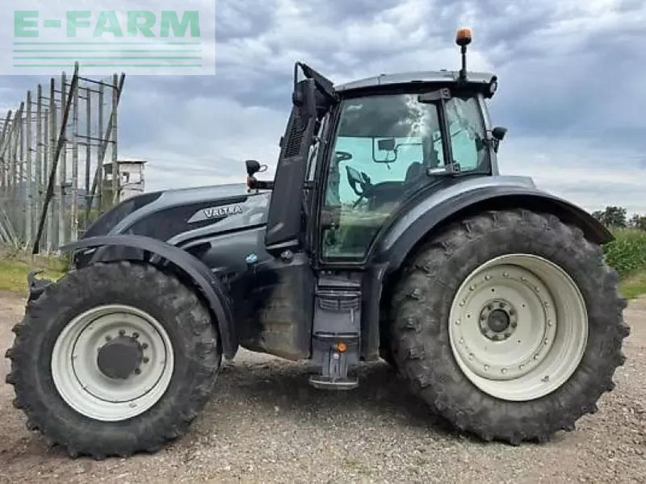 Valtra t234 versu Versu - Tractor: afbeelding 3 Valtra t234 versu Versu - Tractor: afbeelding 3
