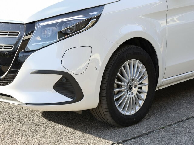 MERCEDES-BENZ EQV 300 lang,7Sitze,2Schiebetüren,Distronic,LED... - Personenvervoer, Elektrische bedrijfswagen: afbeelding 2 MERCEDES-BENZ EQV 300 lang,7Sitze,2Schiebetüren,Distronic,LED... - Personenvervoer, Elektrische bedrijfswagen: afbeelding 2