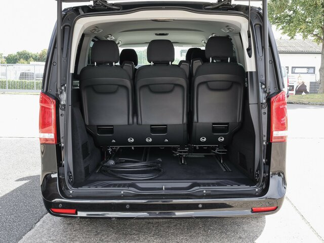 MERCEDES-BENZ EQV 300 lang,7Sitze,2xKlima,2xSchiebetür el.,LED... - Personenvervoer, Elektrische bedrijfswagen: afbeelding 2 MERCEDES-BENZ EQV 300 lang,7Sitze,2xKlima,2xSchiebetür el.,LED... - Personenvervoer, Elektrische bedrijfswagen: afbeelding 2