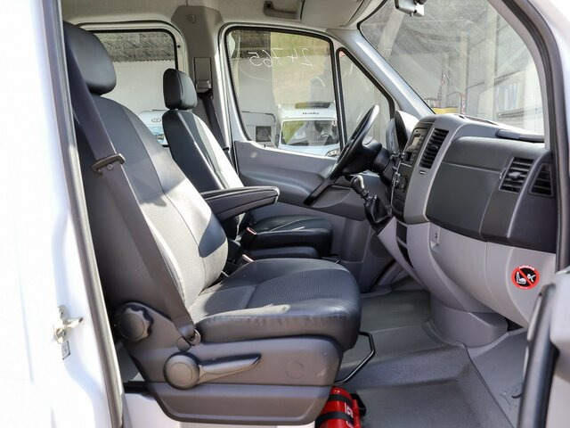 MERCEDES-BENZ Sprinter 316CDI DOKA,Allrad,AHK,Standhzg.... - Huifzeil bedrijfswagen, Bestelwagen met dubbele cabine: afbeelding 2 MERCEDES-BENZ Sprinter 316CDI DOKA,Allrad,AHK,Standhzg.... - Huifzeil bedrijfswagen, Bestelwagen met dubbele cabine: afbeelding 2
