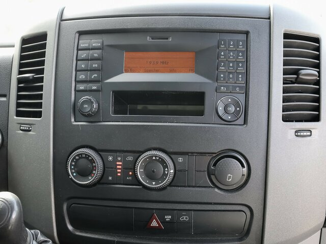 MERCEDES-BENZ Sprinter 316CDI DOKA,Allrad,AHK,Standhzg.... - Bestelwagen met open laadbak, Bestelwagen met dubbele cabine: afbeelding 5 MERCEDES-BENZ Sprinter 316CDI DOKA,Allrad,AHK,Standhzg.... - Bestelwagen met open laadbak, Bestelwagen met dubbele cabine: afbeelding 5