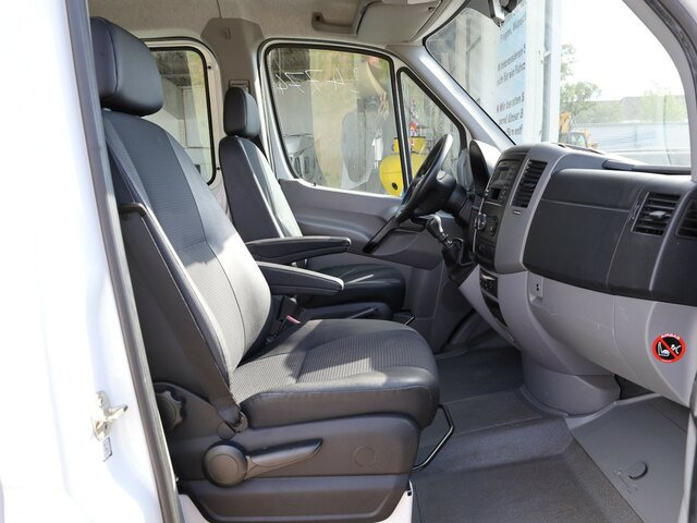MERCEDES-BENZ Sprinter 316CDI DOKA,Allrad,AHK,TCO,Standhzg.... - Huifzeil bedrijfswagen, Bestelwagen met dubbele cabine: afbeelding 2 MERCEDES-BENZ Sprinter 316CDI DOKA,Allrad,AHK,TCO,Standhzg.... - Huifzeil bedrijfswagen, Bestelwagen met dubbele cabine: afbeelding 2
