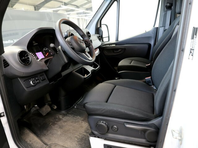 MERCEDES-BENZ Sprinter 319CDI DOKA,Allrad,Automatik,LED - Bestelwagen met open laadbak, Bestelwagen met dubbele cabine: afbeelding 2 MERCEDES-BENZ Sprinter 319CDI DOKA,Allrad,Automatik,LED - Bestelwagen met open laadbak, Bestelwagen met dubbele cabine: afbeelding 2