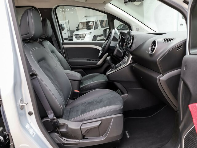 MERCEDES-BENZ T 180 Progressive,AMF Rollstuhlrampe,LED,Navi... - Personenvervoer: afbeelding 4 MERCEDES-BENZ T 180 Progressive,AMF Rollstuhlrampe,LED,Navi... - Personenvervoer: afbeelding 4