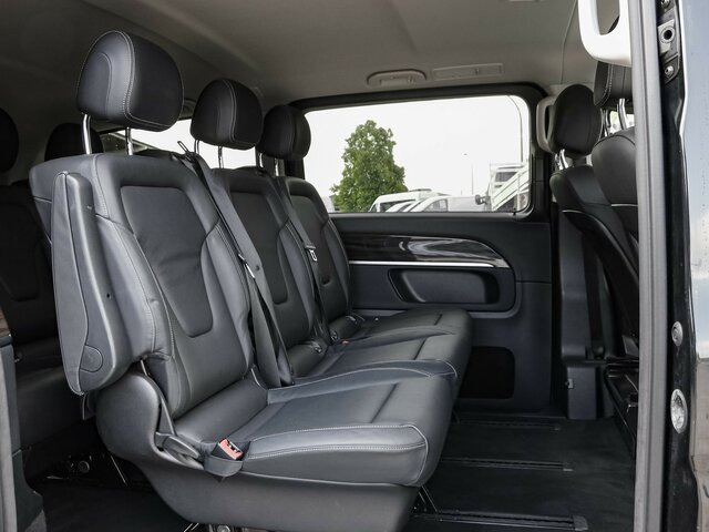 MERCEDES-BENZ V 300 Avantgarde Extralang,2xSchiebetür elektr.... - Personenvervoer: afbeelding 4 MERCEDES-BENZ V 300 Avantgarde Extralang,2xSchiebetür elektr.... - Personenvervoer: afbeelding 4
