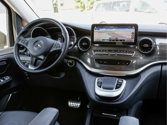 MERCEDES-BENZ V 300 Edition Extralang,2xSchiebetür el.,8Sitzer... - Personenvervoer: afbeelding 4 MERCEDES-BENZ V 300 Edition Extralang,2xSchiebetür el.,8Sitzer... - Personenvervoer: afbeelding 4