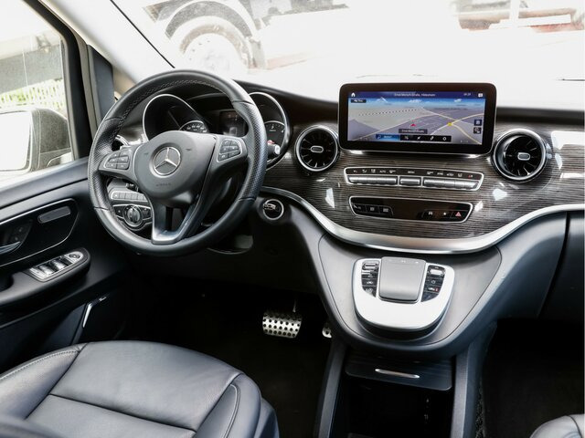 MERCEDES-BENZ V 300 Edition Extralang,2xSchiebetür el.,8Sitzer... - Personenvervoer: afbeelding 4 MERCEDES-BENZ V 300 Edition Extralang,2xSchiebetür el.,8Sitzer... - Personenvervoer: afbeelding 4