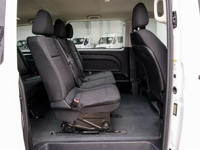 MERCEDES-BENZ Vito 114 TourerPro,Extralang,8Sitzer,Automatik... - Personenvervoer: afbeelding 2 MERCEDES-BENZ Vito 114 TourerPro,Extralang,8Sitzer,Automatik... - Personenvervoer: afbeelding 2