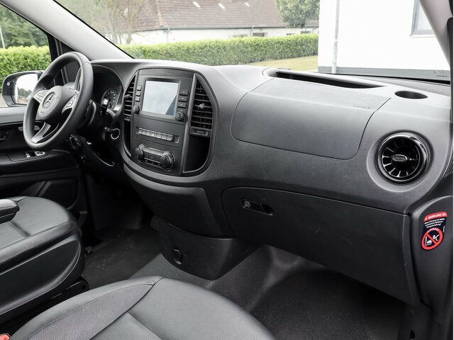 MERCEDES-BENZ Vito 114 TourerPro,Extralang,8Sitzer,Automatik - Minibus, Personenvervoer: afbeelding 4 MERCEDES-BENZ Vito 114 TourerPro,Extralang,8Sitzer,Automatik - Minibus, Personenvervoer: afbeelding 4
