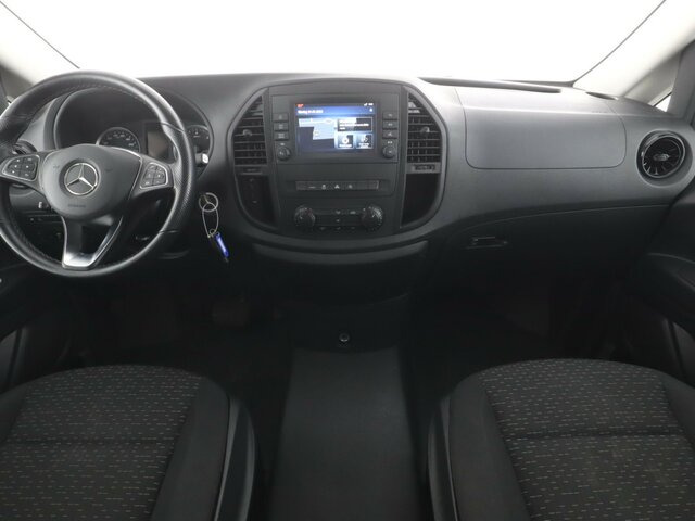 MERCEDES-BENZ Vito 114 TourerPro,Extralang,8Sitzer,Automatik... - Minibus, Personenvervoer: afbeelding 2 MERCEDES-BENZ Vito 114 TourerPro,Extralang,8Sitzer,Automatik... - Minibus, Personenvervoer: afbeelding 2