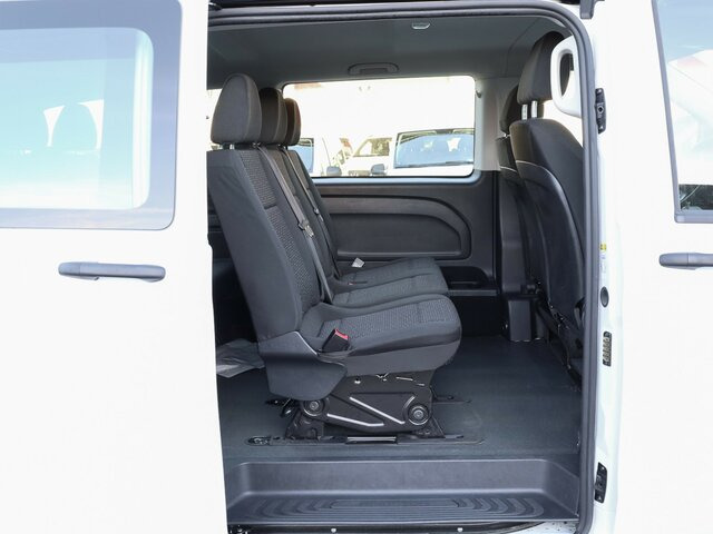 MERCEDES-BENZ Vito 114 TourerPro,Extralang,8Sitzer,Automatik... - Minibus, Personenvervoer: afbeelding 2 MERCEDES-BENZ Vito 114 TourerPro,Extralang,8Sitzer,Automatik... - Minibus, Personenvervoer: afbeelding 2
