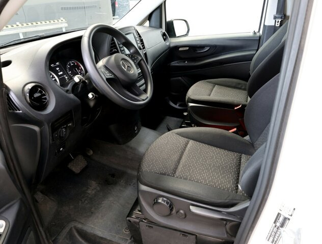 MERCEDES-BENZ Vito 114 TourerPro,Extralang,8Sitzer,Automatik... - Minibus, Personenvervoer: afbeelding 2 MERCEDES-BENZ Vito 114 TourerPro,Extralang,8Sitzer,Automatik... - Minibus, Personenvervoer: afbeelding 2