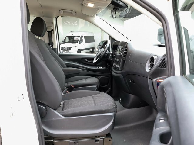 MERCEDES-BENZ Vito 114 TourerPro,Extralang,8Sitzer,Automatik... - Minibus, Personenvervoer: afbeelding 3 MERCEDES-BENZ Vito 114 TourerPro,Extralang,8Sitzer,Automatik... - Minibus, Personenvervoer: afbeelding 3