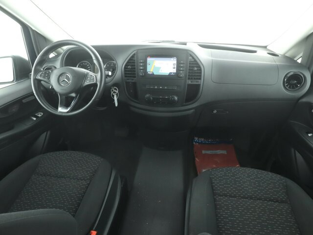 MERCEDES-BENZ Vito 114 TourerPro,Extralang,8Sitzer,Automatik... - Minibus, Personenvervoer: afbeelding 2 MERCEDES-BENZ Vito 114 TourerPro,Extralang,8Sitzer,Automatik... - Minibus, Personenvervoer: afbeelding 2