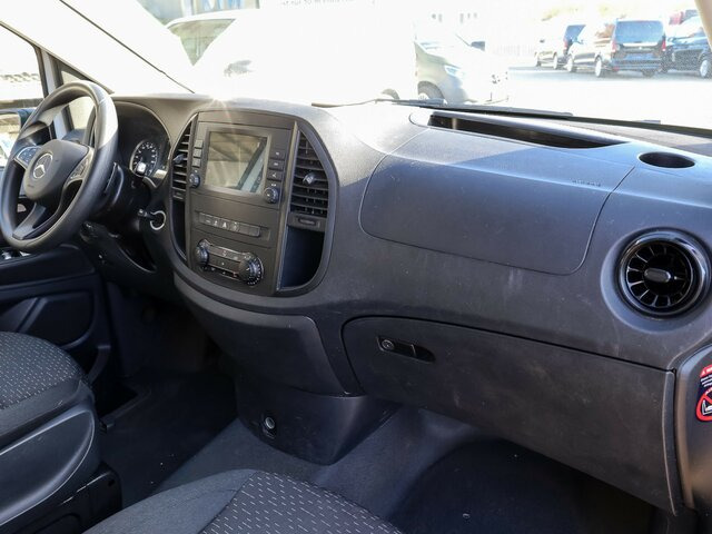 MERCEDES-BENZ Vito 114 TourerPro,Extralang,8Sitzer,Automatik... - Personenvervoer: afbeelding 4 MERCEDES-BENZ Vito 114 TourerPro,Extralang,8Sitzer,Automatik... - Personenvervoer: afbeelding 4