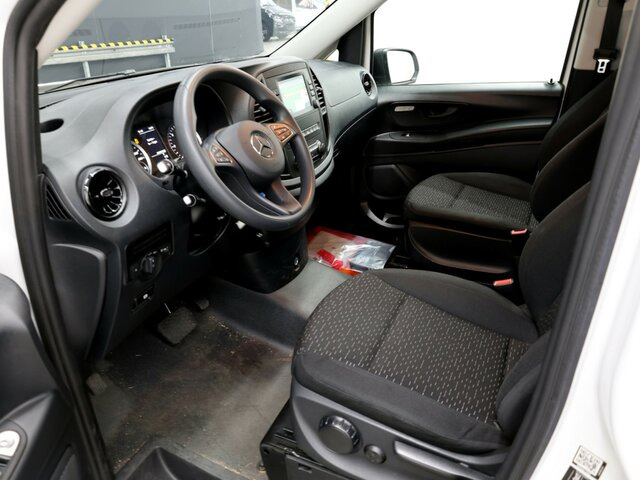MERCEDES-BENZ Vito 114 TourerPro,Extralang,8Sitzer,Automatik... - Personenvervoer: afbeelding 2 MERCEDES-BENZ Vito 114 TourerPro,Extralang,8Sitzer,Automatik... - Personenvervoer: afbeelding 2
