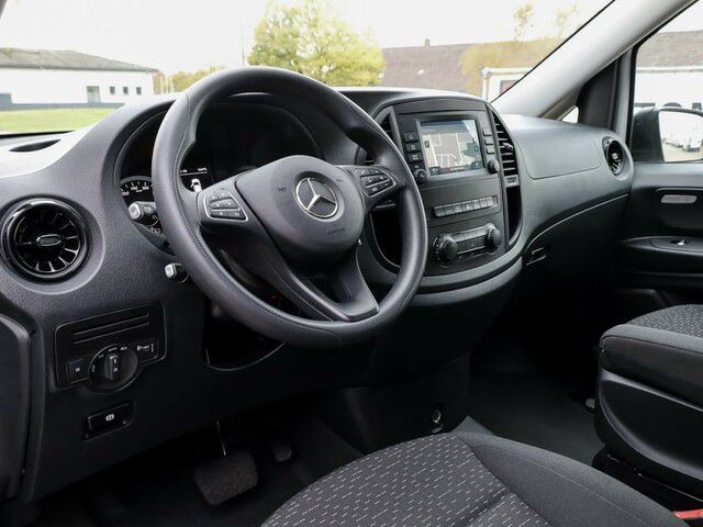 MERCEDES-BENZ Vito 114 TourerPro,Extralang,8Sitzer,Automatik... - Personenvervoer: afbeelding 5 MERCEDES-BENZ Vito 114 TourerPro,Extralang,8Sitzer,Automatik... - Personenvervoer: afbeelding 5