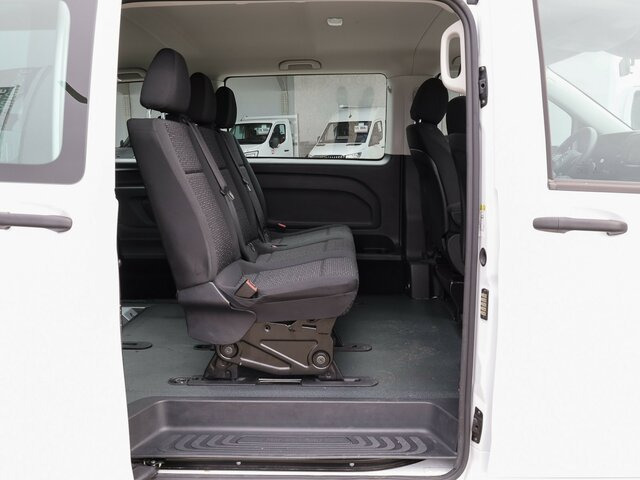 MERCEDES-BENZ Vito 114 TourerPro,Extralang,AMF Rollstuhlrampe... - Personenvervoer: afbeelding 2 MERCEDES-BENZ Vito 114 TourerPro,Extralang,AMF Rollstuhlrampe... - Personenvervoer: afbeelding 2