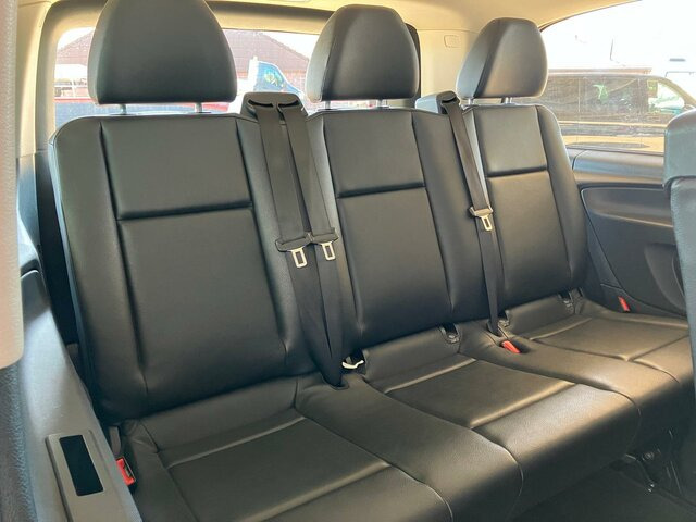 MERCEDES-BENZ Vito 116 TourerPro,lang,Allrad,8Sitze,Automatik... - Minibus, Personenvervoer: afbeelding 2 MERCEDES-BENZ Vito 116 TourerPro,lang,Allrad,8Sitze,Automatik... - Minibus, Personenvervoer: afbeelding 2