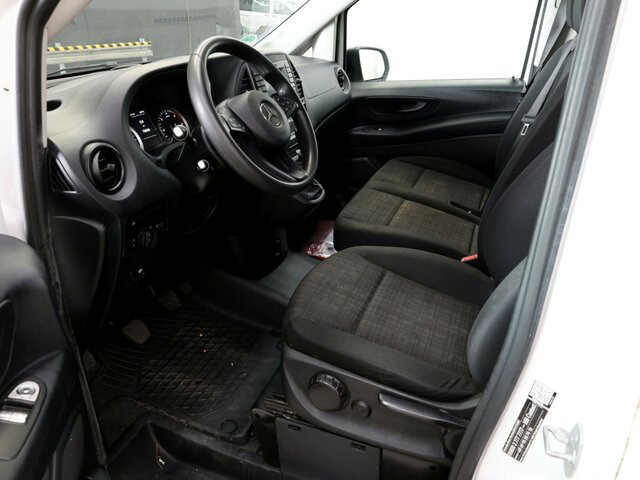 MERCEDES-BENZ Vito114CDI KA lang ,Klima,Sortimo Regalsystem... - Kleine bestelwagen: afbeelding 2 MERCEDES-BENZ Vito114CDI KA lang ,Klima,Sortimo Regalsystem... - Kleine bestelwagen: afbeelding 2