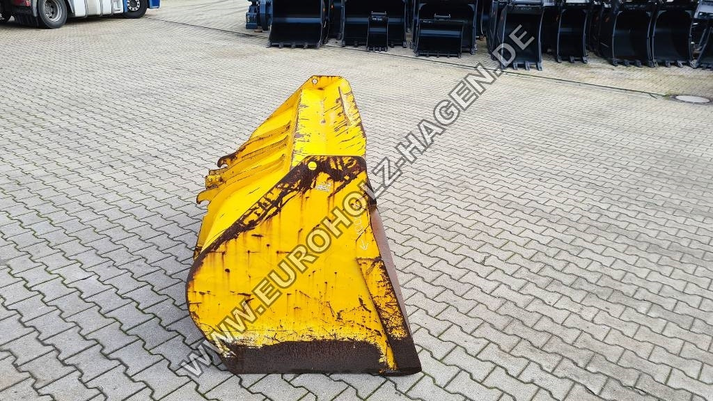 Frontschaufel Hanomag 6D 1900 mm Radladerschaufel - Bak voor Bouwmachine: afbeelding 3 Frontschaufel Hanomag 6D 1900 mm Radladerschaufel - Bak voor Bouwmachine: afbeelding 3