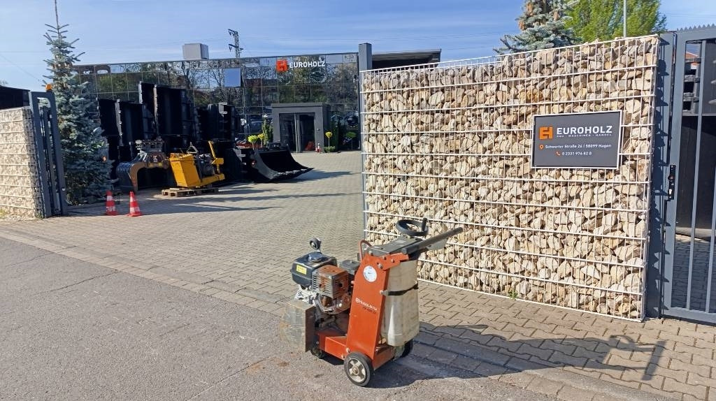 Husqvarna FS 400 LV Fugenschneider Bj 2017 mit Motorproblem - Asfaltfrees: afbeelding 3 Husqvarna FS 400 LV Fugenschneider Bj 2017 mit Motorproblem - Asfaltfrees: afbeelding 3