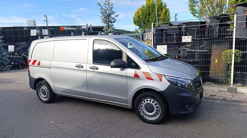 Mercedes-Benz Vito 114 CDI Allrad-Werkstattschränke-Standheizung - Bestelwagen gesloten laadbak: afbeelding 3 Mercedes-Benz Vito 114 CDI Allrad-Werkstattschränke-Standheizung - Bestelwagen gesloten laadbak: afbeelding 3