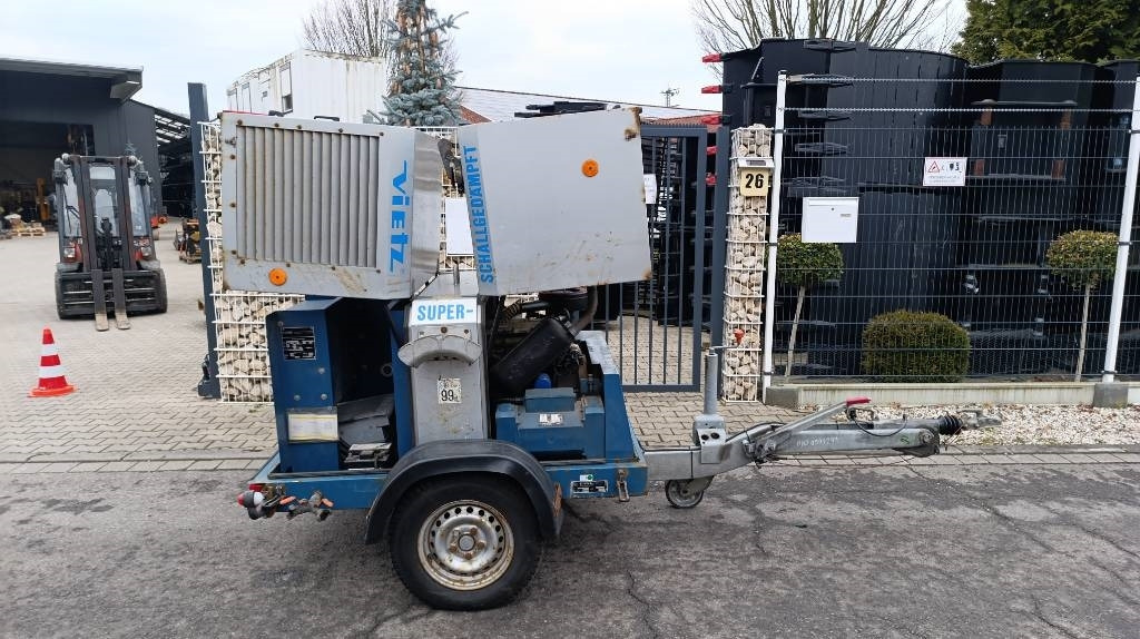 Vietz Baukompressor Arcobil 1, Stromaggregat Deutz-Motor - Luchtcompressor: afbeelding 4 Vietz Baukompressor Arcobil 1, Stromaggregat Deutz-Motor - Luchtcompressor: afbeelding 4