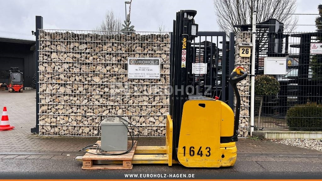 Yale Gabelstapler MS16 4328, elektro, Triplex, 4300 mm - Elektrische heftruck: afbeelding 3 Yale Gabelstapler MS16 4328, elektro, Triplex, 4300 mm - Elektrische heftruck: afbeelding 3