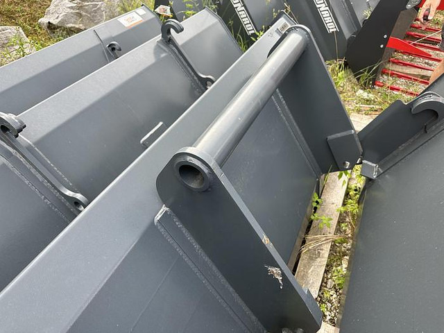 Sonarol Schwergutschaufel 200 cm mit Bobcat Teleskoplader Aufnahme - Aanbouwdeel: afbeelding 2 Sonarol Schwergutschaufel 200 cm mit Bobcat Teleskoplader Aufnahme - Aanbouwdeel: afbeelding 2