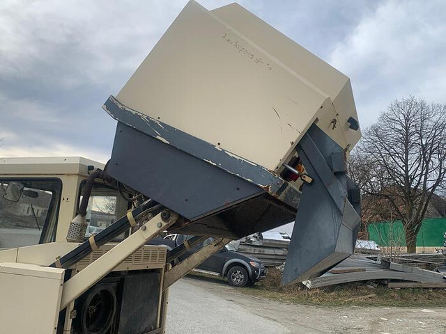 Veegwagen Amros 1250 Kehrmaschine: afbeelding 10 Veegwagen Amros 1250 Kehrmaschine: afbeelding 10