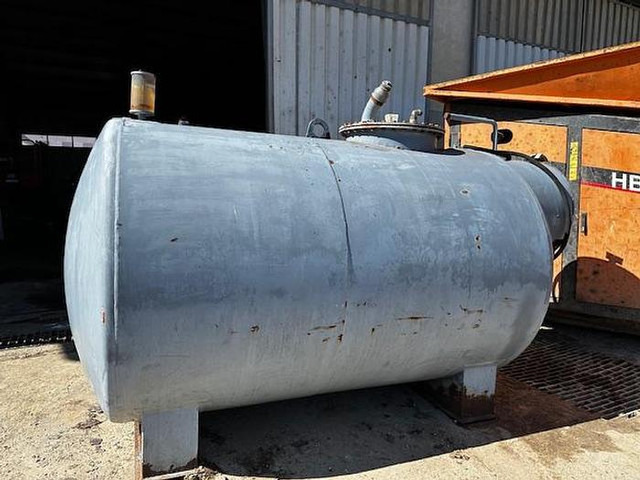 Big 5000l Dieseltankstelle, doppelwandig - Brandstoftank: afbeelding 2 Big 5000l Dieseltankstelle, doppelwandig - Brandstoftank: afbeelding 2