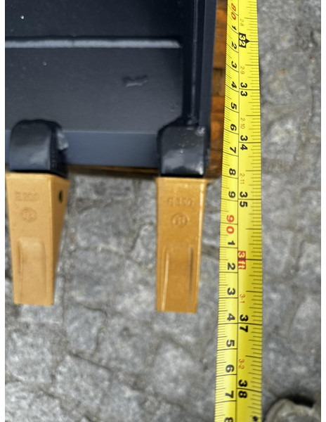 Big Tieflöffel 40cm mit MS03 Symblock Aufnahme - Bak: afbeelding 4 Big Tieflöffel 40cm mit MS03 Symblock Aufnahme - Bak: afbeelding 4