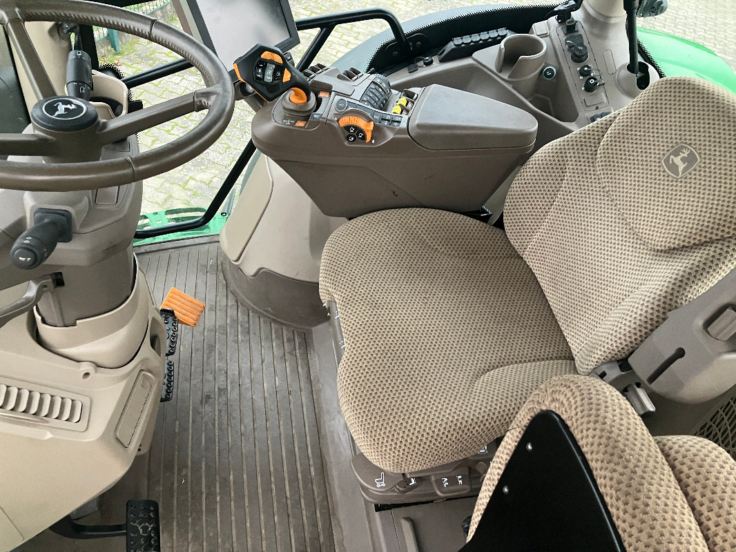 John Deere 6R185 - Tractor: afbeelding 4 John Deere 6R185 - Tractor: afbeelding 4