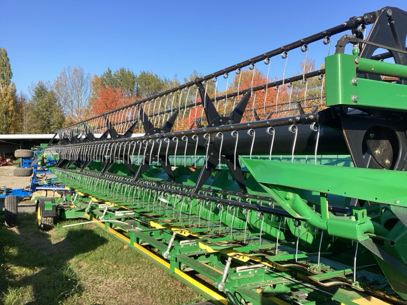John Deere T660i mit 630X Schneidwerk - Maaidorser: afbeelding 3 John Deere T660i mit 630X Schneidwerk - Maaidorser: afbeelding 3