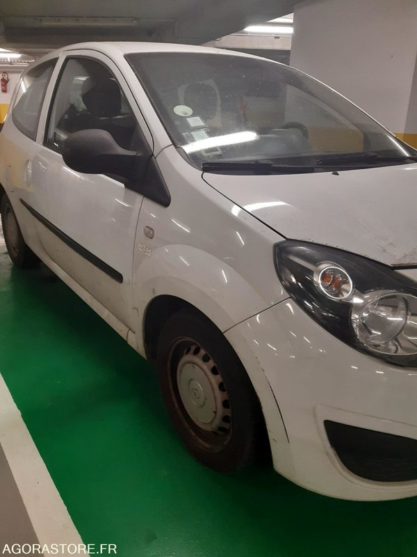 2010 - RENAULT TWINGO II - Personenwagen: afbeelding 2 2010 - RENAULT TWINGO II - Personenwagen: afbeelding 2