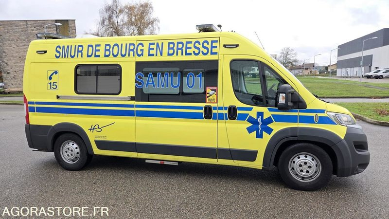 AMBULANCE DE TYPE C - FIAT DUCATO L3-H2 177cv ANNEE 2016 - 259 200km - Ambulance: afbeelding 3 AMBULANCE DE TYPE C - FIAT DUCATO L3-H2 177cv ANNEE 2016 - 259 200km - Ambulance: afbeelding 3