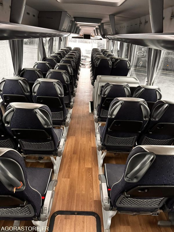 AUTOCAR MAN LIONS COACH R10 / 13M / 53+1+1+WC / 308 703KM - Touringcar: afbeelding 5 AUTOCAR MAN LIONS COACH R10 / 13M / 53+1+1+WC / 308 703KM - Touringcar: afbeelding 5