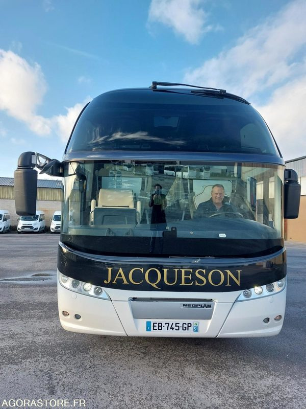 AUTOCAR NEOPLAN CITYLINER P16 L / 14M / 48+1+1+WC / 645008KM - Touringcar: afbeelding 2 AUTOCAR NEOPLAN CITYLINER P16 L / 14M / 48+1+1+WC / 645008KM - Touringcar: afbeelding 2