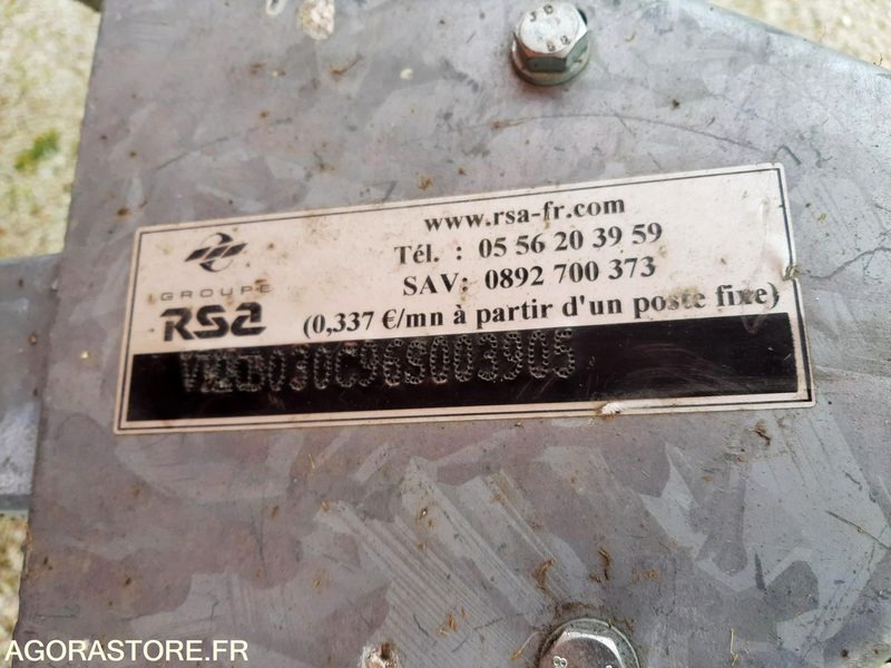 L72-01-11 Barque New Matic 360 JEANNEAU sur remorque RSA Satellite - Andere machine: afbeelding 4 L72-01-11 Barque New Matic 360 JEANNEAU sur remorque RSA Satellite - Andere machine: afbeelding 4