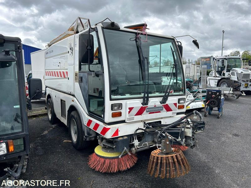 BALAYEUSE DE VOIRIE - BUCHER CITYCAT 5000 - 2007 - Veegwagen: afbeelding 1 BALAYEUSE DE VOIRIE - BUCHER CITYCAT 5000 - 2007 - Veegwagen: afbeelding 1