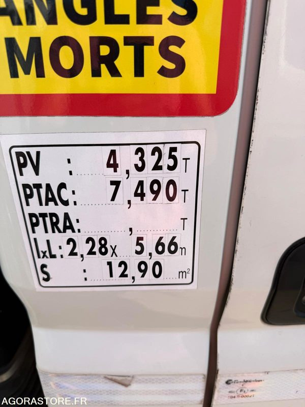 BOM 7.5T - 2020 - 60008 KMS - Vuilniswagen: afbeelding 5 BOM 7.5T - 2020 - 60008 KMS - Vuilniswagen: afbeelding 5