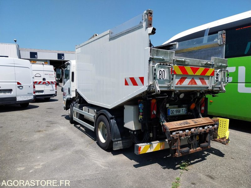 BOM ISUZU SEMAT 7,5T // R60049 - Vuilniswagen: afbeelding 2 BOM ISUZU SEMAT 7,5T // R60049 - Vuilniswagen: afbeelding 2