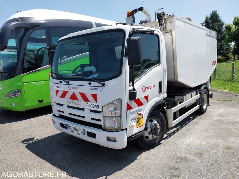BOM ISUZU SEMAT 7,5T // R60049 - Vuilniswagen: afbeelding 1 BOM ISUZU SEMAT 7,5T // R60049 - Vuilniswagen: afbeelding 1