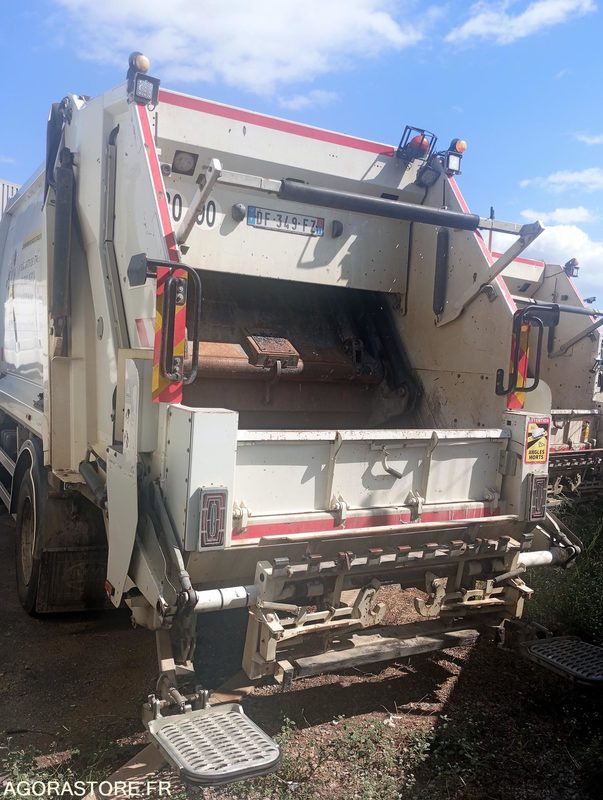 BOM IVECO-GEESINKNORBA 19T DF-349-FZ - Vuilniswagen: afbeelding 4 BOM IVECO-GEESINKNORBA 19T DF-349-FZ - Vuilniswagen: afbeelding 4