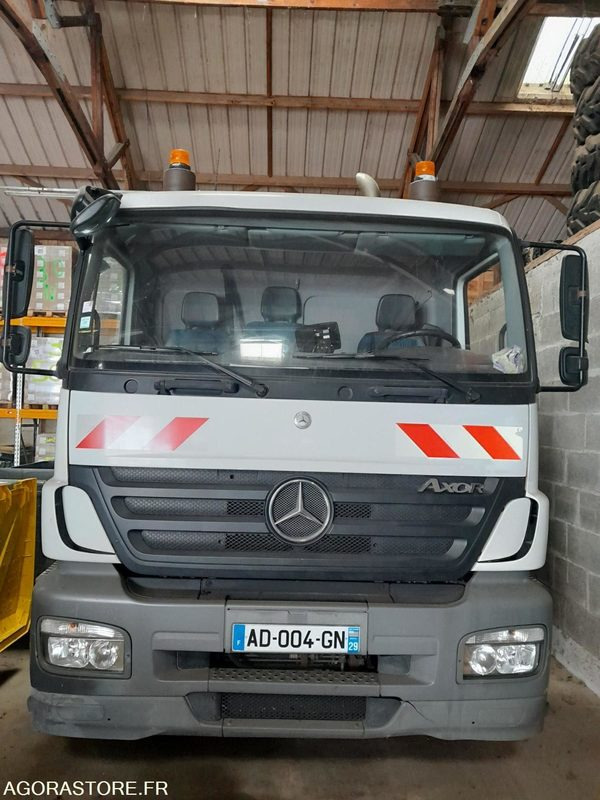 BOM MERCEDES AXOR 267385 kms 2009 - Vuilniswagen: afbeelding 1 BOM MERCEDES AXOR 267385 kms 2009 - Vuilniswagen: afbeelding 1