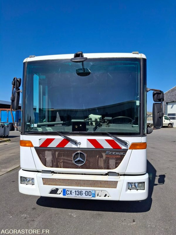 BOM Mercedes Econic 2013 240330 kms - Vuilniswagen: afbeelding 3 BOM Mercedes Econic 2013 240330 kms - Vuilniswagen: afbeelding 3