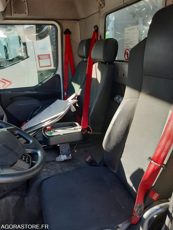 BOM RENAULT 19T - FARID 14M3 - R30958 - 257075 KMS - Vuilniswagen: afbeelding 4 BOM RENAULT 19T - FARID 14M3 - R30958 - 257075 KMS - Vuilniswagen: afbeelding 4